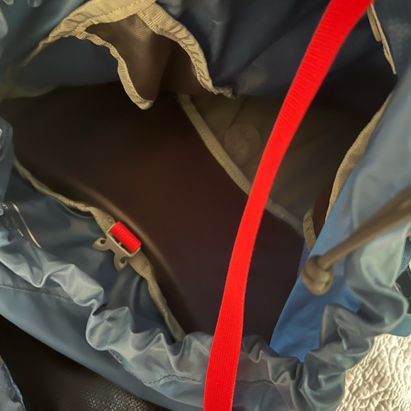 Osprey Volt 60 Backpack (Rare) - Picture 14 of 16